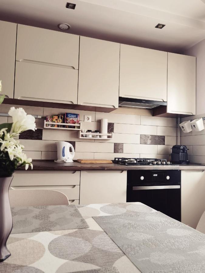 Lujzi Apartman Эгер Экстерьер фото